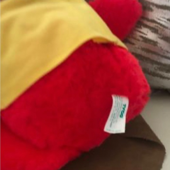 ELMO 
TYCO Toss and Tickle ELMO - Picture 3 of 7